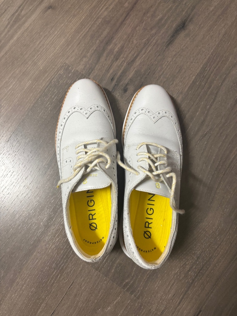 Cole Haan Ladies Golf Shoe   Size 6.5M